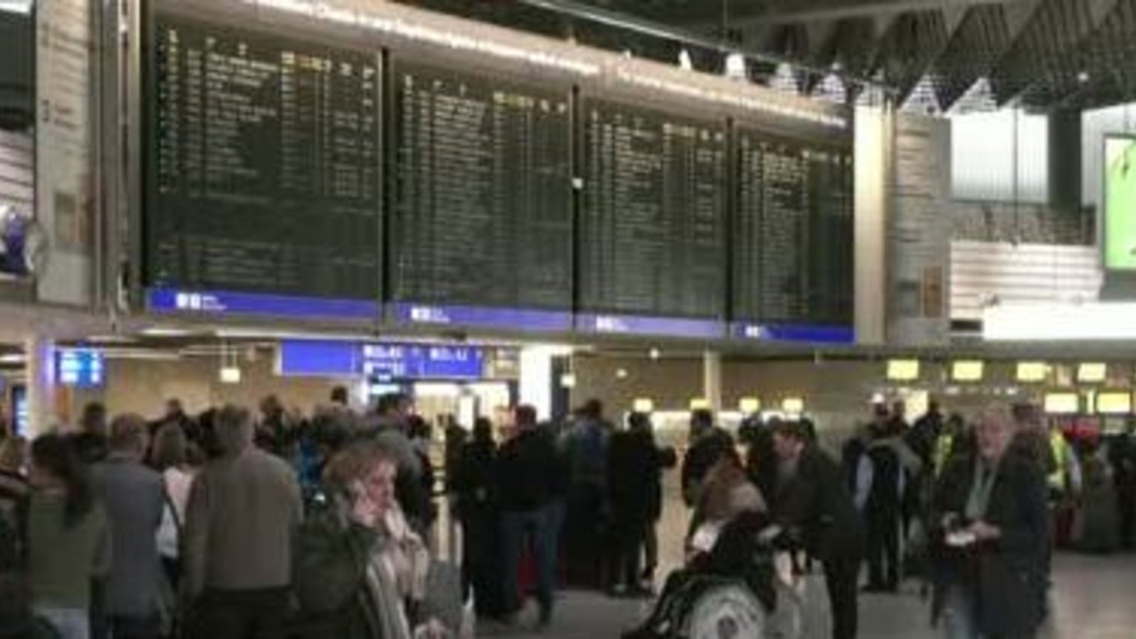 Deutschland: 1.100 Flugausfälle wegen Streiks erwartet - oe24.tv