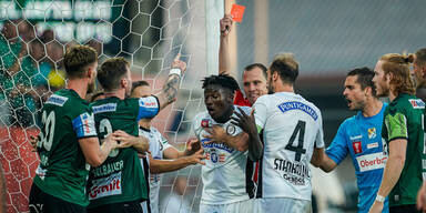 3:1 - Sturm siegt mit 10 Mann bei Angstgegner Ried