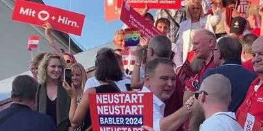 20240830_66_876605_240830_XX_MAZ_APA_ANDREAS_BABLER_SPA--WAHLKAMPFAUFTAKT_IN_LINZ_KA.jpg