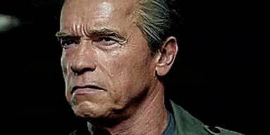 Arnie zeigt als neuer Terminator Herz