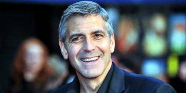 Clooney in L'Aquila empfangen