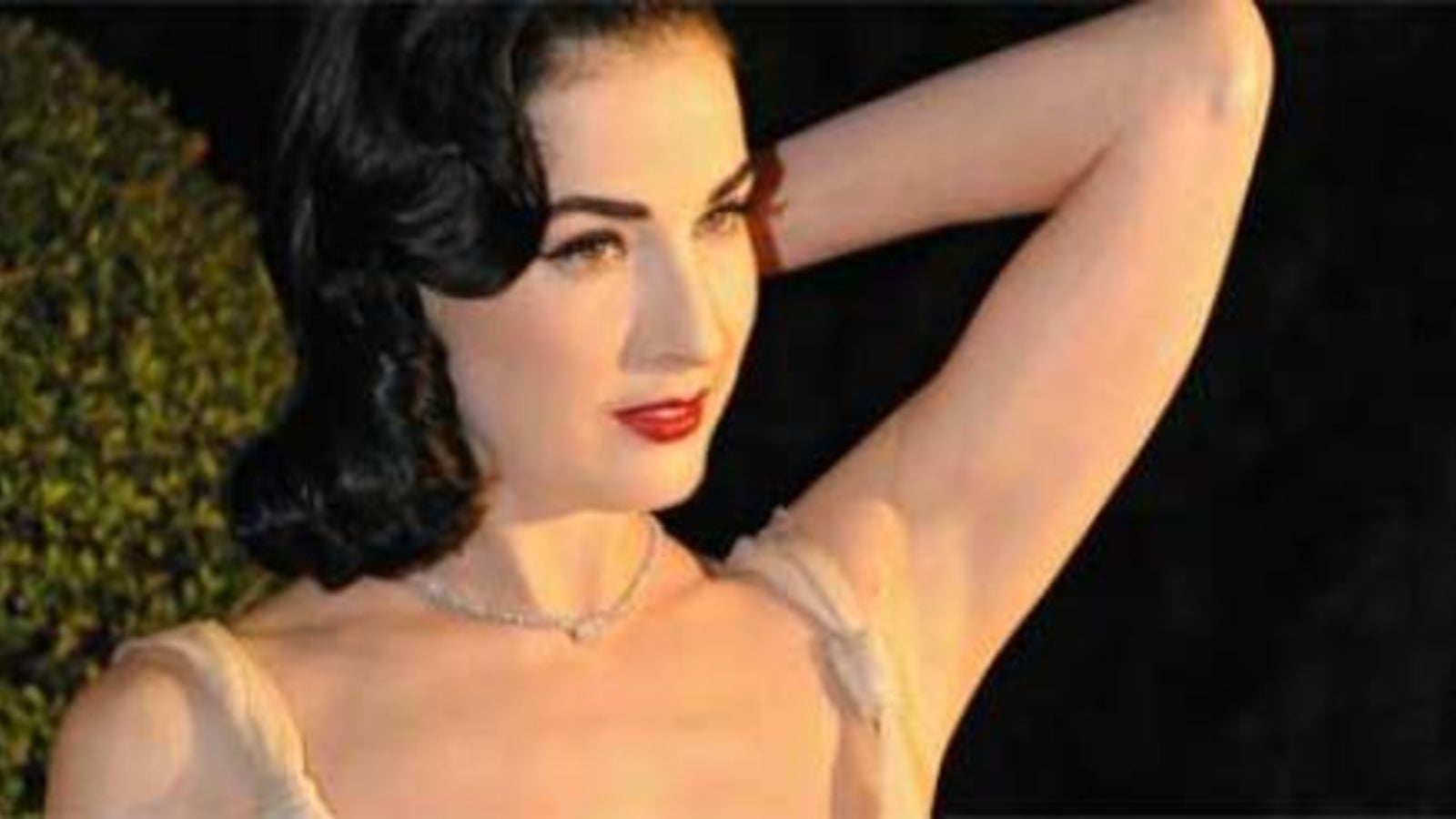 Dita von Teese in Salzburg - madonna24.at