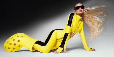 Paris Hilton wird für ›mschf‹ zum Power Ranger