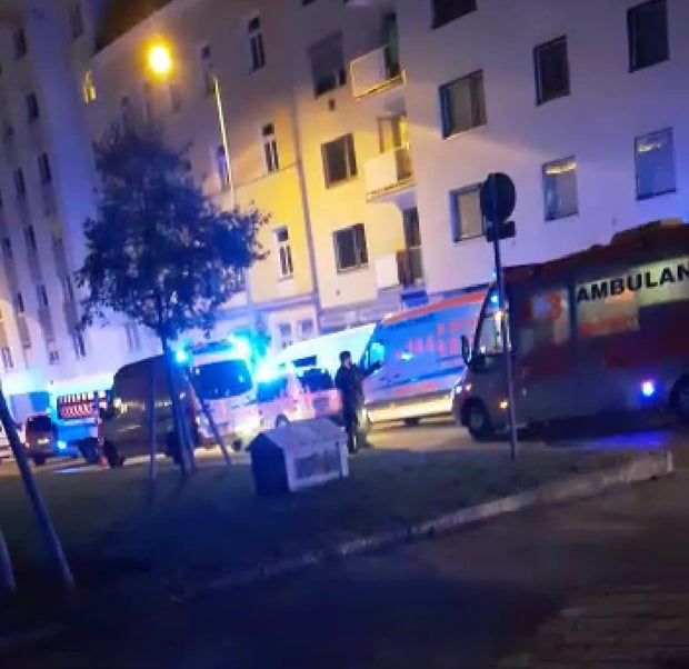 Flüchtlinge zündeten Gefängnis an, um ein