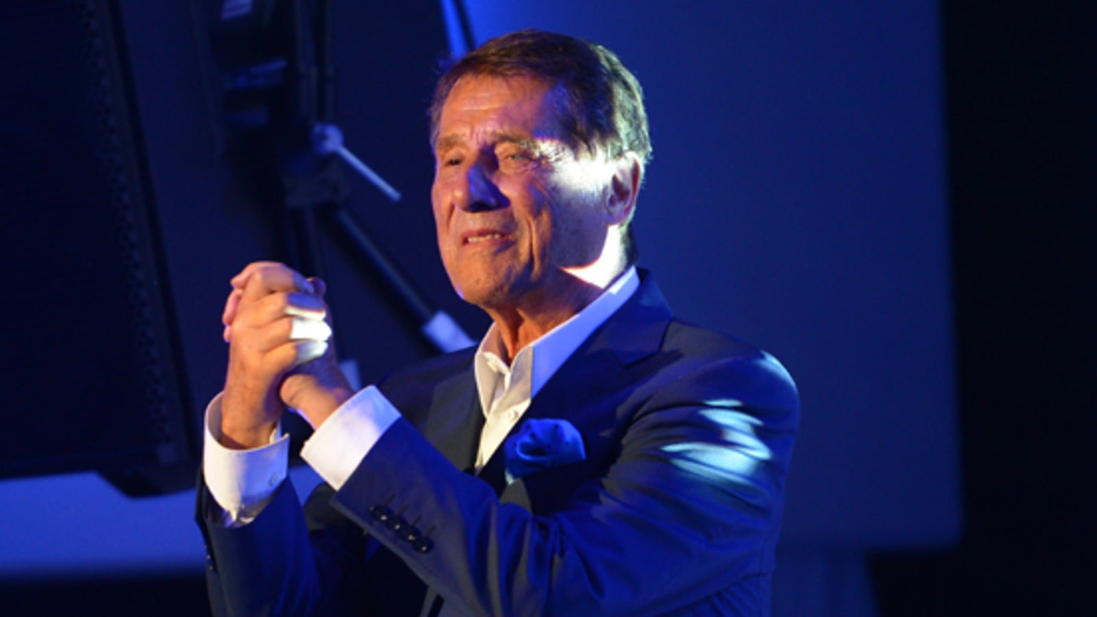 Udo Jürgens bei Tourstart gefeiert - stars24