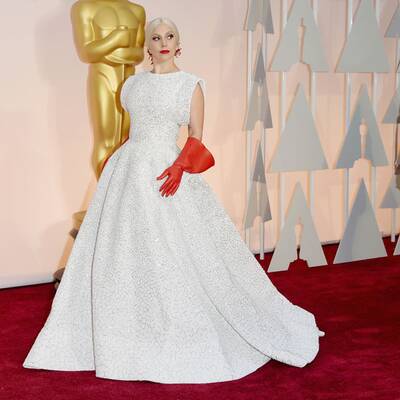 Lady Gaga: Mit Putzhandschuhen bei den Oscars 