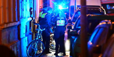 Mann in Krefeld auf offener Straße erschossen