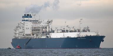 Spezialschiff "Höegh Esperanza" für neues LNG-Terminal