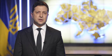 Präsident Selenskyj und ukrainisches Volk erhalten Karlspreis