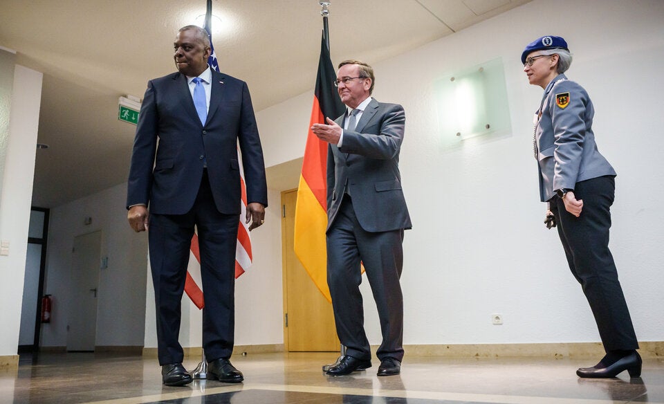 Verteidigungsminister trifft US-Amtskollegen