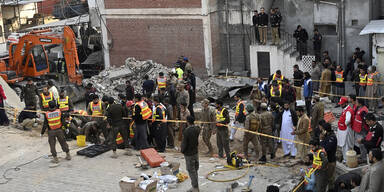 Explosion in pakistanischer Moschee