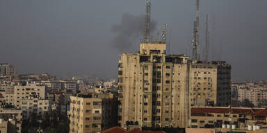 Israel greift nach Raketenbeschuss Ziele im Gazastreifen an