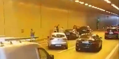Unfall im Tunnel sorgt für Stau-Chaos auf Wiener S1