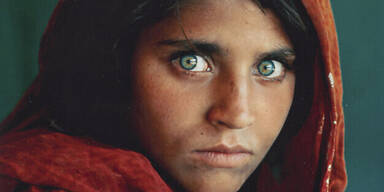 "Afghan Girl" Steve McCurry
