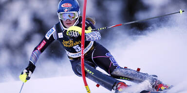 Slalom-Weltcup: Shiffrin fängt Maze ab