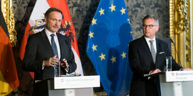 Minister Lindner feiert Opernball in 23.000-Euro-Loge