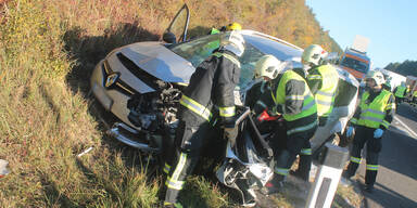 Nach Unfall: Auto-Lenker drehten auf Autobahn um