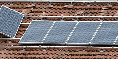 Unbekannte Täter stahlen 273 Solarpaneele