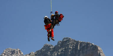 Seilpartner rettet 15 Meter abgestürzten Bergsteiger