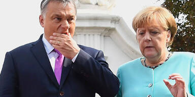 Orban und Merkel