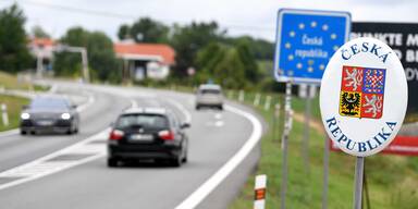 Österreich führt Kontrollen an tschechischer Grenze ein