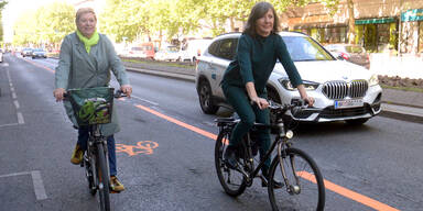 ERÖFFNUNG POP-UP-BIKELANE PRATERSTRAßE: HEBEIN/LICHTENEGGER