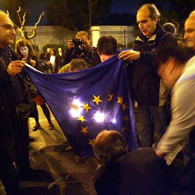 Griechen proben den Aufstand