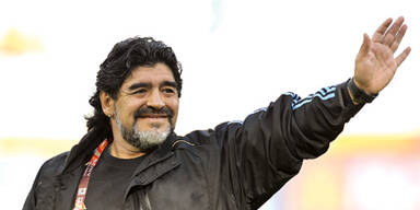 Rapid jetzt gegen Maradona?