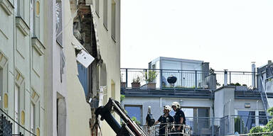 Nach Gasexplosion: Sicherungsarbeiten im Haus werden fortgesetzt