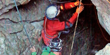 Riesending Rettung Höhle