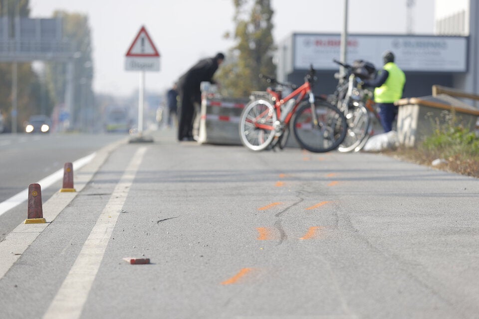 Pkw stürzte in Graz in die Mur - drei Tote