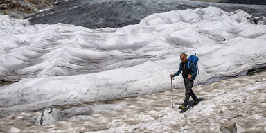 Österreicher auf kalbendem Gletscher gestorben