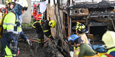 23 Tote bei Schulbus-Brand in Thailand