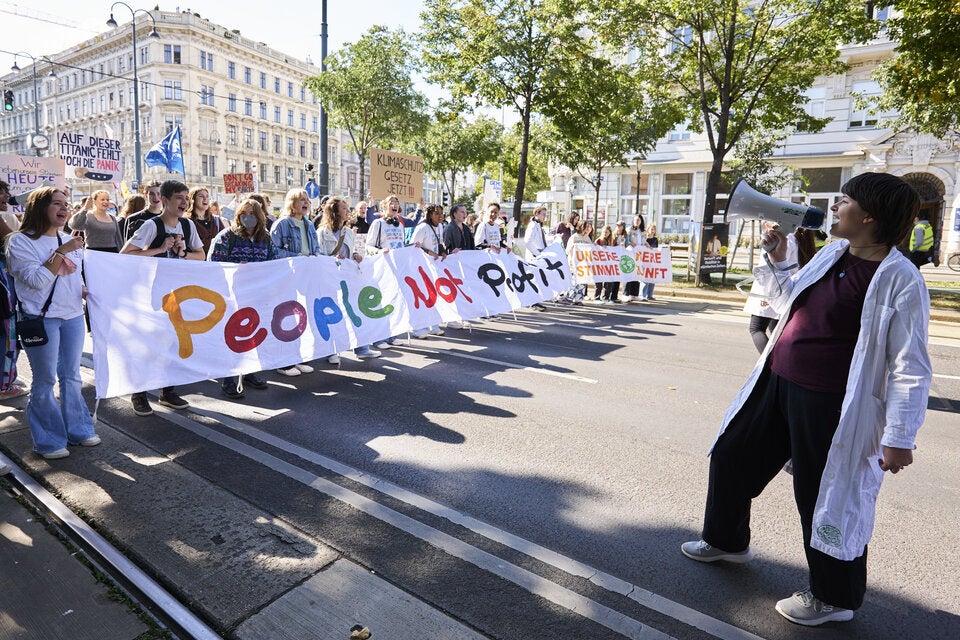 Klima-Streik sorgt für Verkehrs-Chaos in Wien