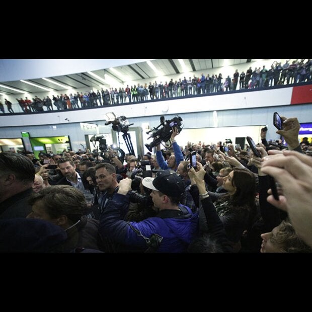 So jubelnd wurde Conchita Wurst empfangen