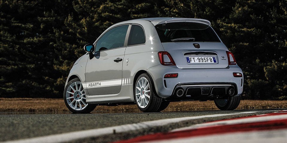 Abarth greift mit dem 595 esseesse an