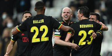 2:1 - Ajax dreht Partie bei Besiktas