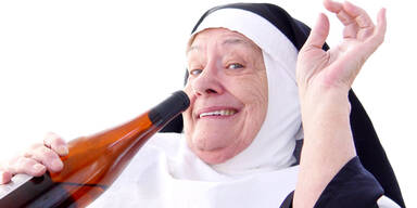 Zum WEINen: Betrunkene Nonne verursacht Autounfall