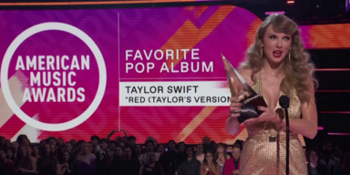 American Music Awards Taylor Swift bricht eigenen Rekord.png