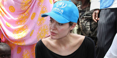 Angelina Jolie besucht Flüchtlingslager in Kenia