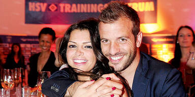 Rafael VAN DER VAART & Sabia BOULAHROUZ