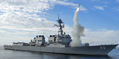 Tomahawk Missile / USS Preble (DDG 88)