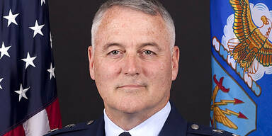 US-General Michael CAREY