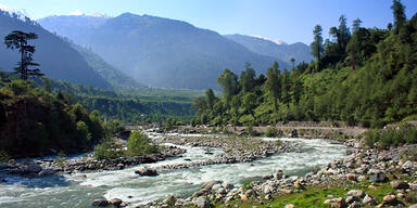 Fluss Beas / Himachal Pradesh / Indien