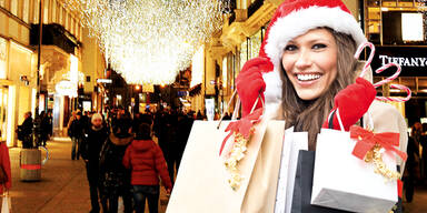 Weihnachten Shopping Kaufrausch Symbolfoto
