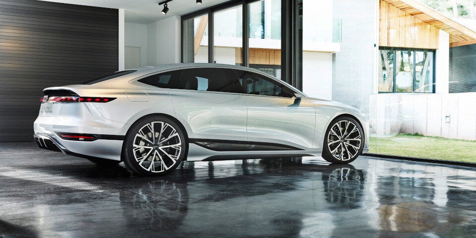 A6 e-tron: Audi zeigt elektrischen A6