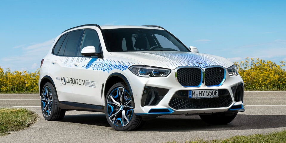 BMW hat den Wasserstoff-X5 fast fertig