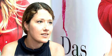 Interview mit Society-Expertin Daniela Bardel!
