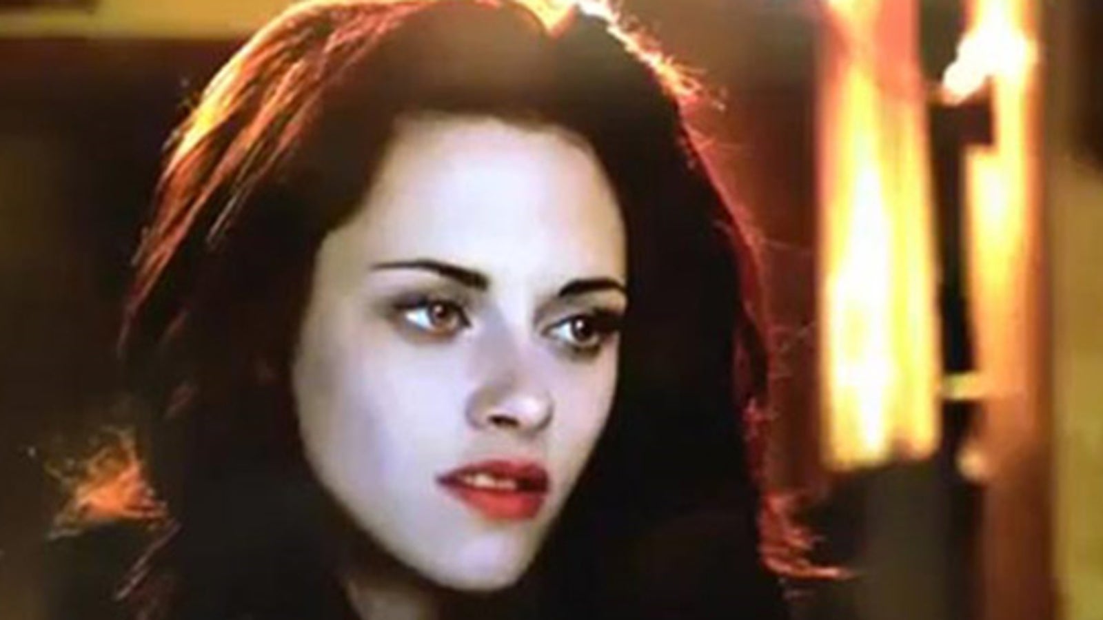 Bella wird zum TwilightVampir stars24