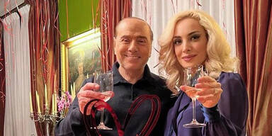 Berlusconi will junge Politikerin heiraten